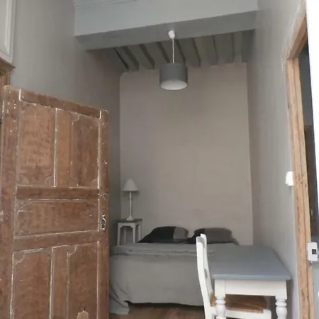 Le Logis Xviieme Apartment